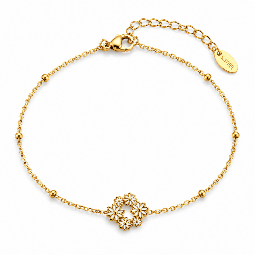 Bracelet Bouquet doré fleur blanche en acier inoxydable, chaîne satellite dorée, charm fleur émail blanc, fond blanc